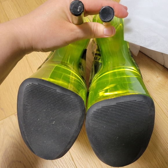 Hella Heels Dancing Dollar$ Stiletto Lime - Picture 6 of 16